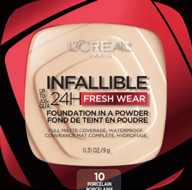 Up to 24H Fresh Wear Foundation in a Powder